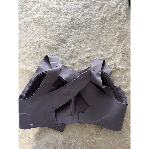 Lululemon Purple Sports Bra 36E Adjustable Crossback Straps Nylon Blend - Picture 4 of 7